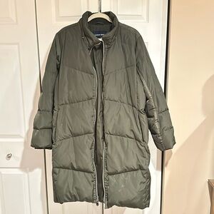 Lands End-khaki green puffer jacket. Size large